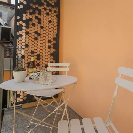 Muraltos Nest Apartment Como