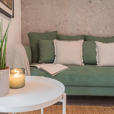 Muralto's Nest By Rent