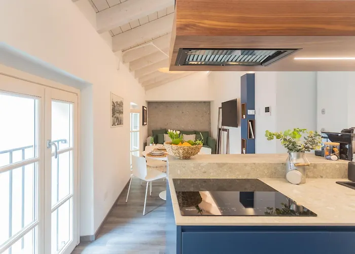 Muralto's Nest By Rent Apartment *
