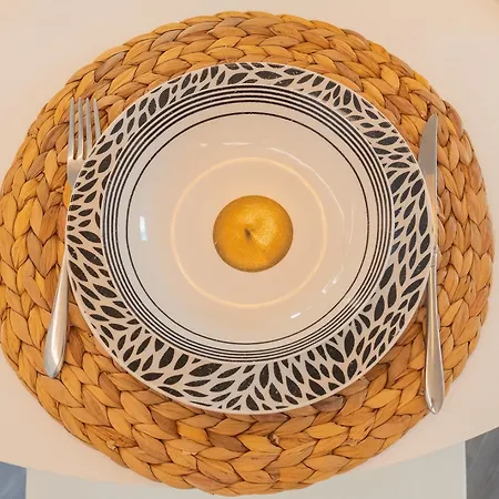 Muralto's Nest By Rent